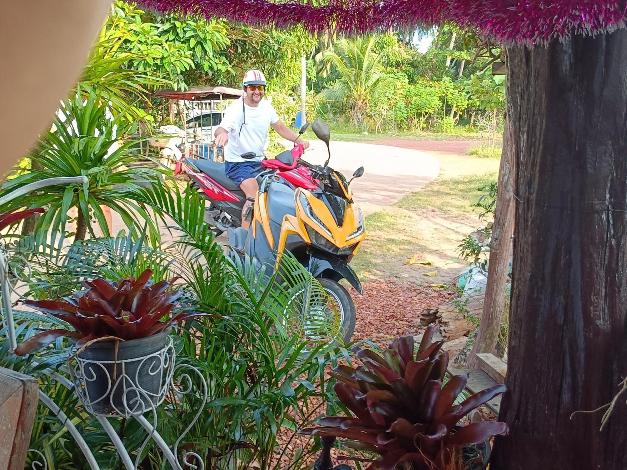 Appartamento Poohry Seaview Ko Lanta Esterno foto